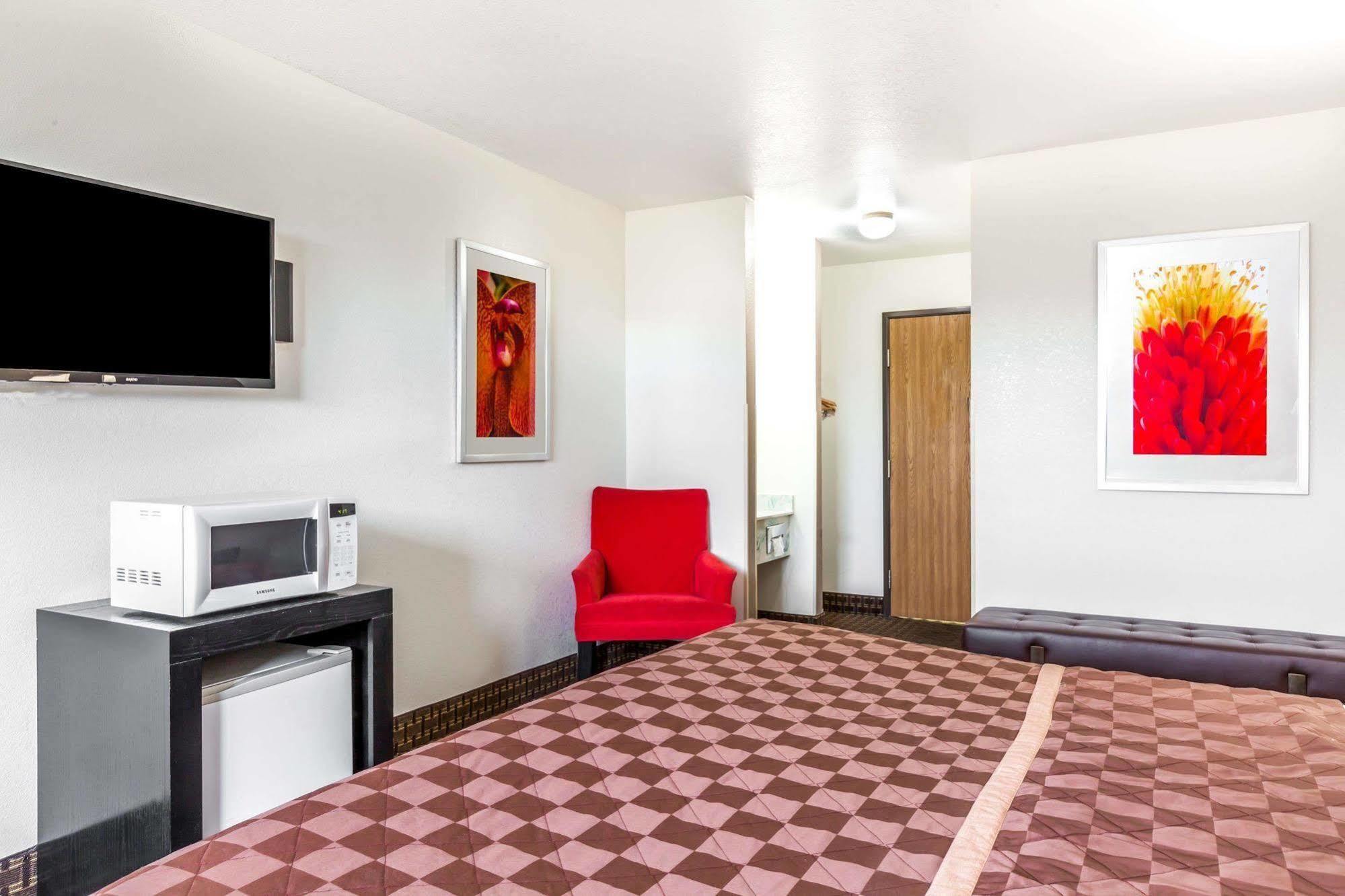 Econo Lodge Inn & Suites Williams - Grand Canyon Area Ngoại thất bức ảnh