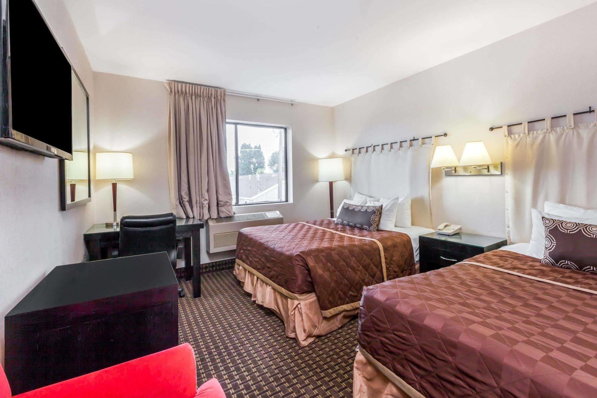 Econo Lodge Inn & Suites Williams - Grand Canyon Area Ngoại thất bức ảnh