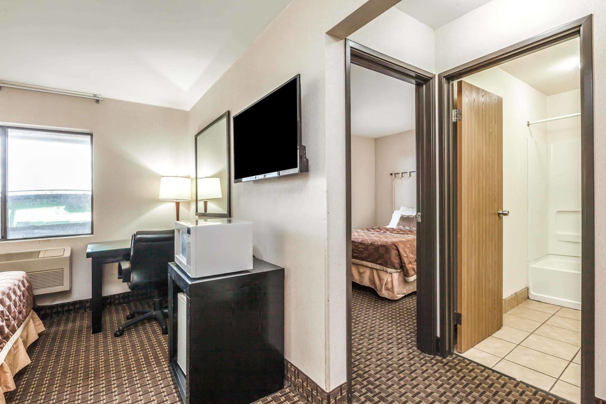 Econo Lodge Inn & Suites Williams - Grand Canyon Area Ngoại thất bức ảnh